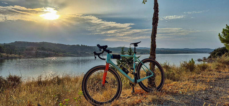 Presa de Lechago x via verde Santander-Mediterráneo